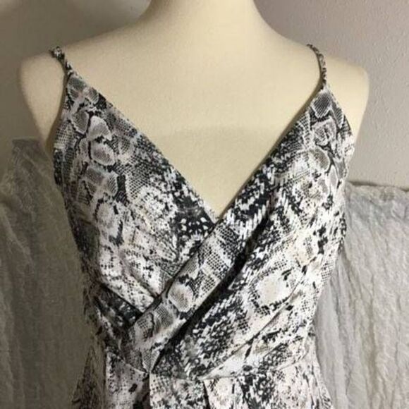 Do + Be Snake Print Top Size Small - Picture 6 of 11